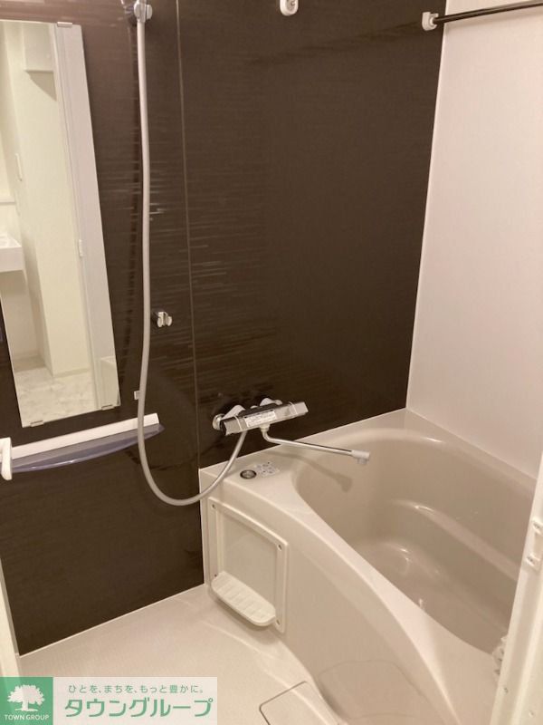 バス・シャワールーム　お部屋探しは株式会社　タウンハウジング　までお気軽にお問合…