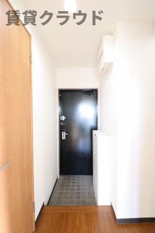 玄関　シンプルで使いやすい玄関です