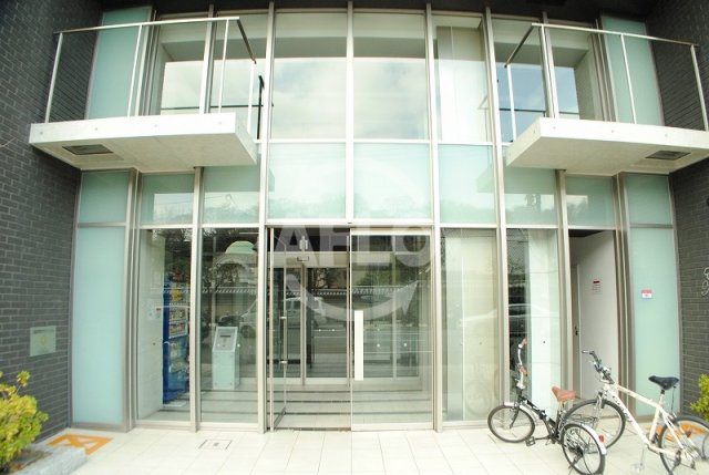 エントランス　エステムプラザ難波ＥＡＳＴIIブレスト　エントランス