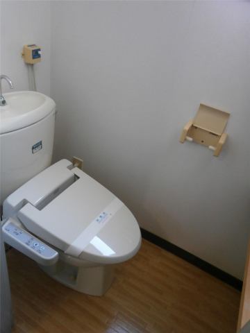 サニーヴィレッジ大崎4号棟のトイレ写真