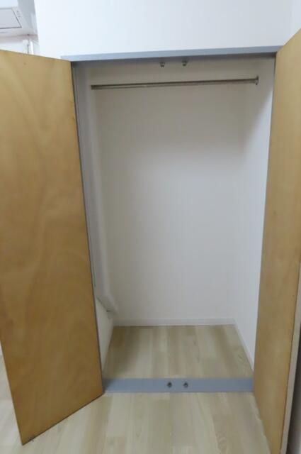 収納　参考写真（同物件別部屋）