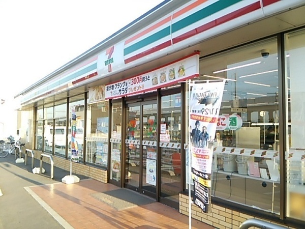 コンビニ　セブンイレブン倉敷上東西店（コンビニ）まで898m