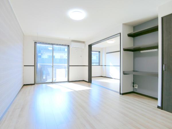 居室・リビング　写真は別のお部屋のイメージです