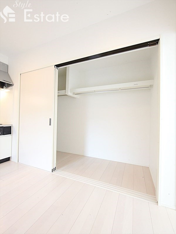 収納　クローゼット