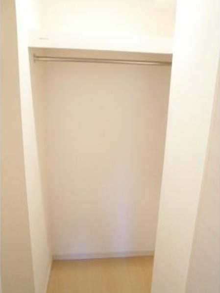 収納　ウォークインクローゼット