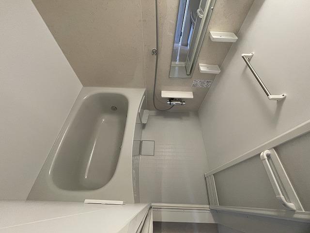 バス・シャワールーム　浴室