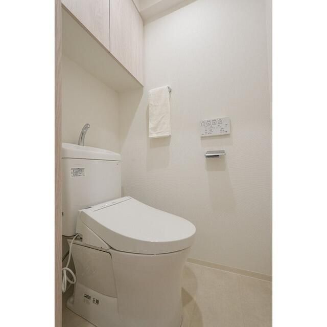 トイレ　写真は同タイプ住居です。