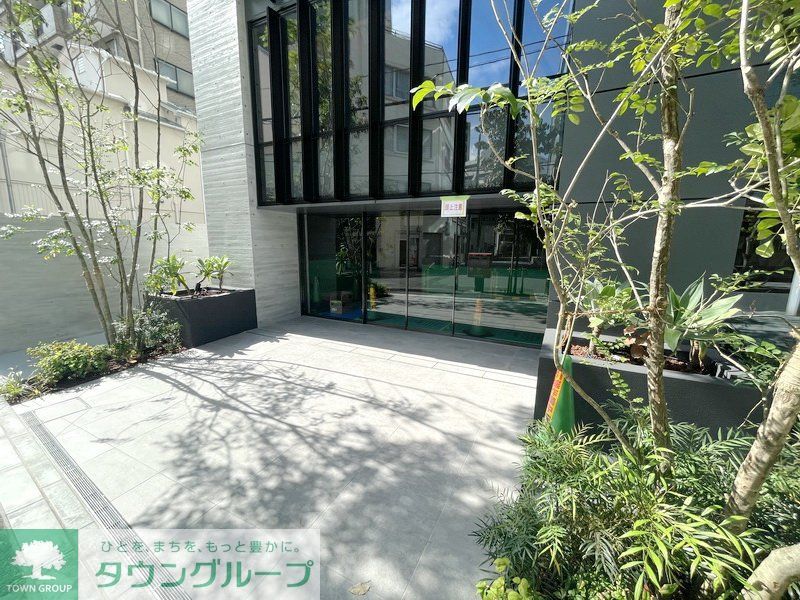 エントランス　お問合せは(株)タウンハウジング赤坂店へ【03-5563-…