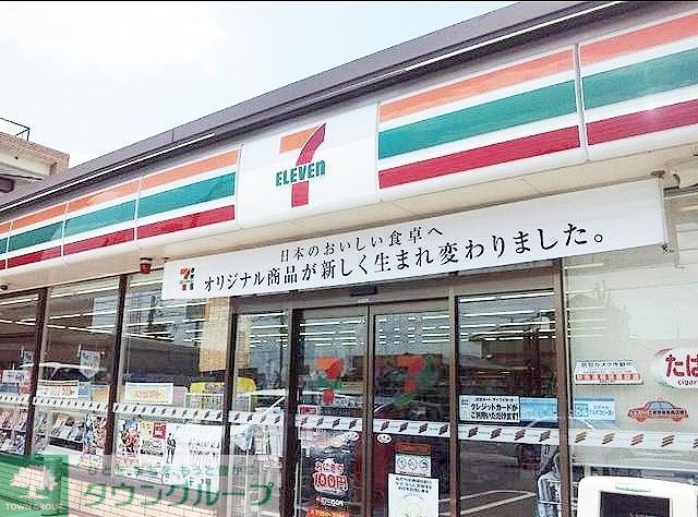 コンビニ　セブンイレブン港区飯倉店（コンビニ）まで430m