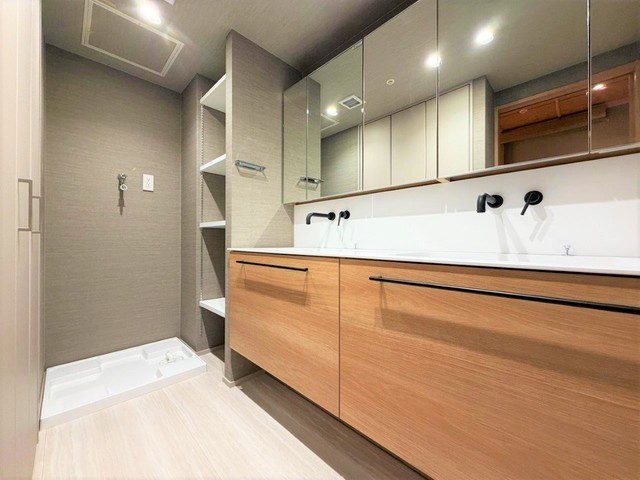 洗面設備　洗面所