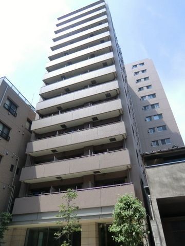 建物外観　総タイル張りの外観