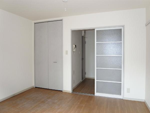 居室・リビング　内装