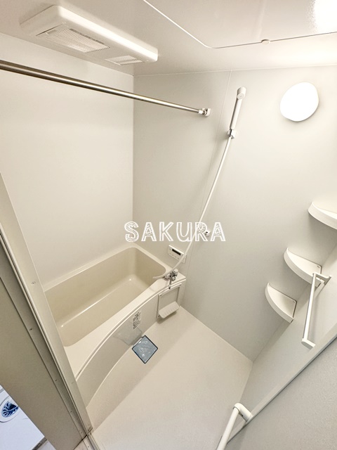 バス・シャワールーム　日々の疲れを癒すお風呂です♪