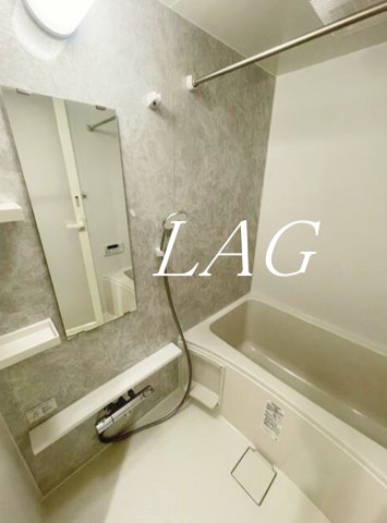 バス・シャワールーム　お風呂です。