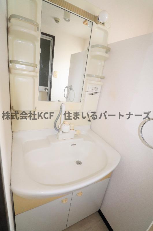 洗面設備　洗面所です