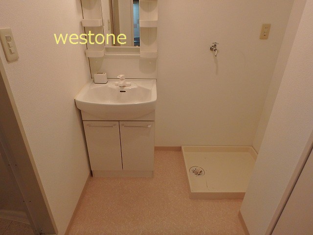 洗面設備　洗面室