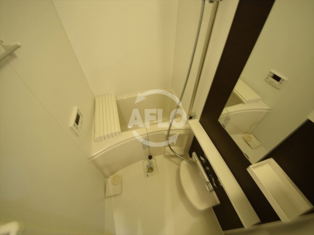 バス・シャワールーム　エステムコート難波Vブロード　浴室換気乾燥暖房機付バスルーム