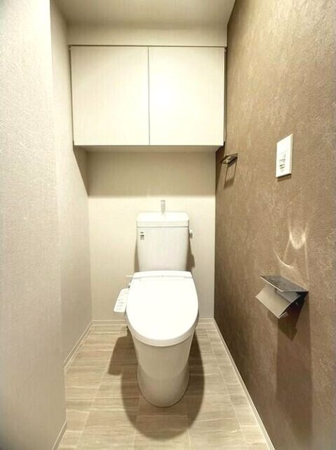 トイレ　温水洗浄便座機能