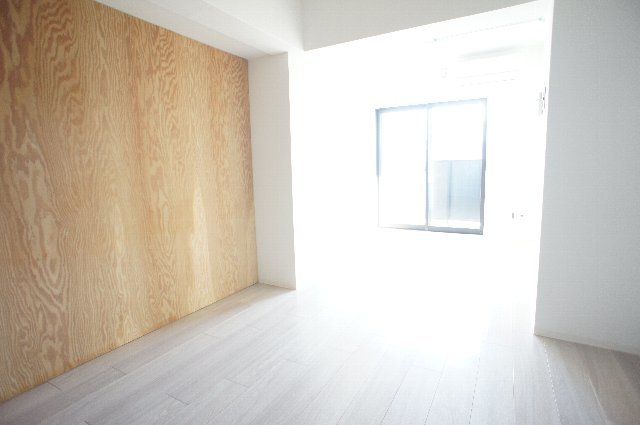 居室・リビング　こちらのリビングで趣味の時間をお楽しみください