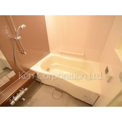 バス・シャワールーム　同タイプ10階のお部屋を撮影。仕様が異なることがあります。