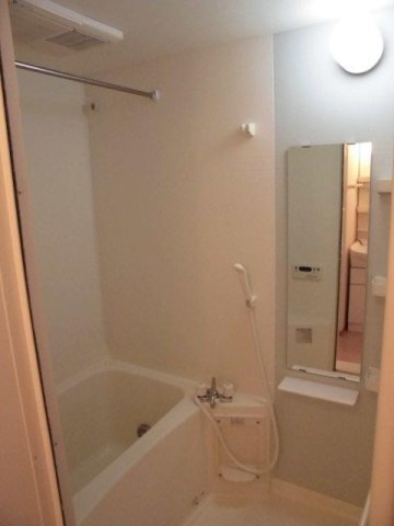 バス・シャワールーム　お風呂です