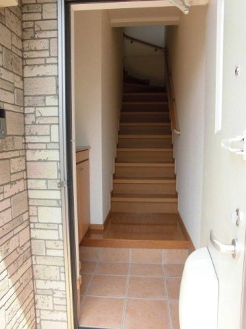 玄関　落ち着いた玄関です