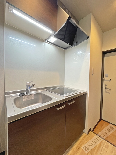 キッチン　ＩＨ２口コンロ完備♪