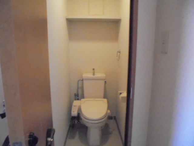 トイレ　参考写真です