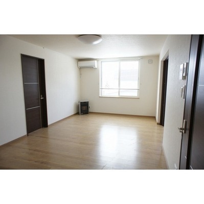 居室・リビング　☆広いリビング☆