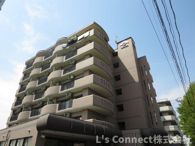 建物外観　オートロックの都市ガスマンション。