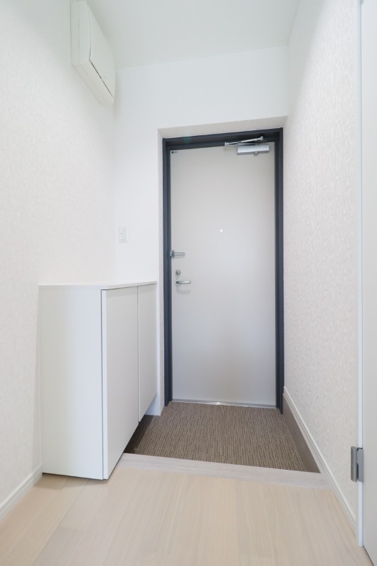 玄関　図面と現状に相違がある場合には現状を優先