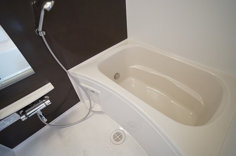 バス・シャワールーム　図面と現状に相違がある場合には現状を優先