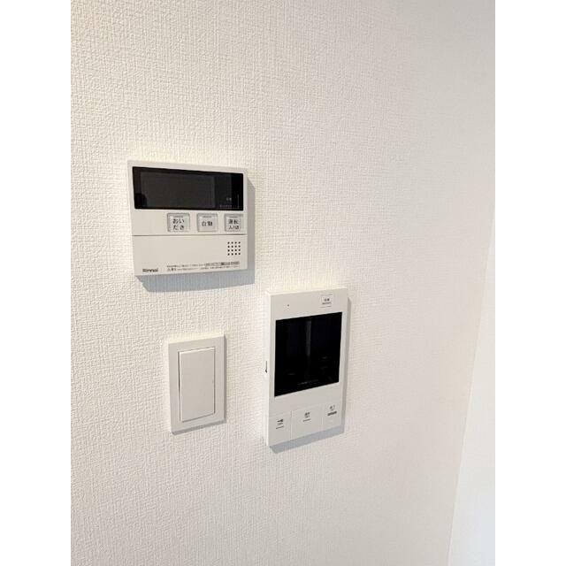 セキュリティ　モニター付きインターホン