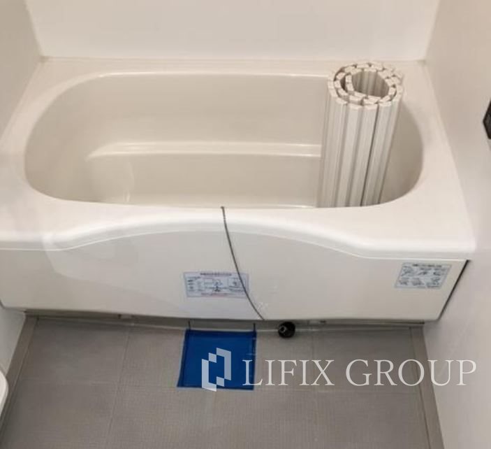 バス・シャワールーム　風呂