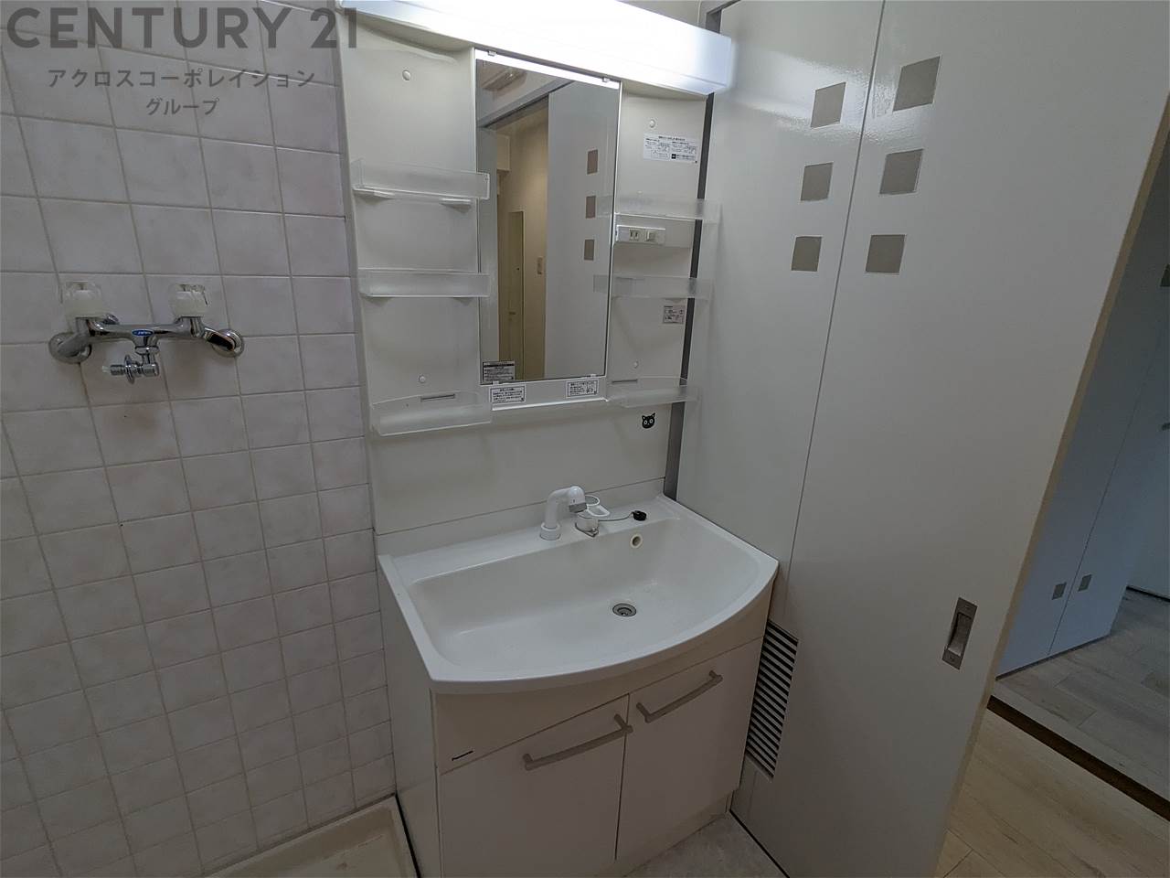 洗面設備　シャンプードレッサー付き♪