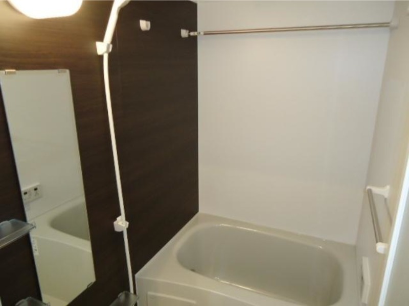 バス・シャワールーム　図面と現状に相違がある場合には現状を優先