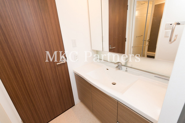 洗面設備　７０１