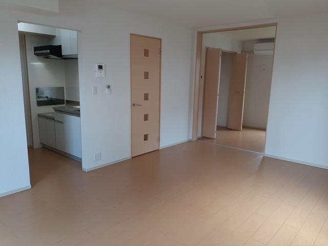 居室・リビング　居間です