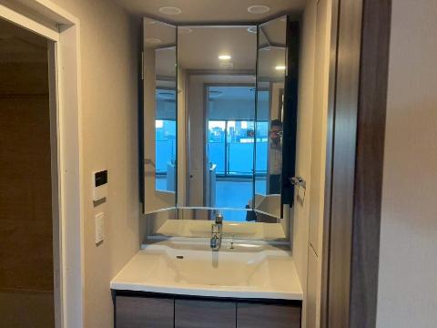 洗面設備　洗髪洗面化粧台