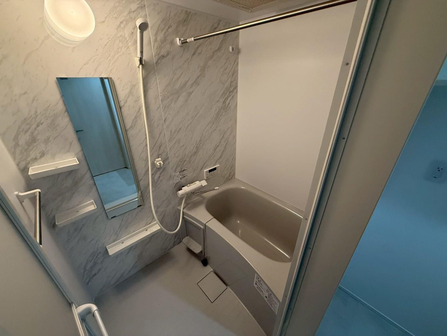 バス・シャワールーム　同仕様画像