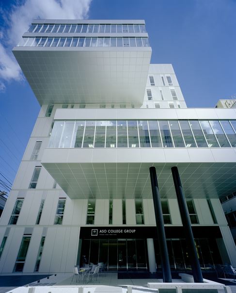 その他　麻生外語観光＆製菓専門学校（その他）まで618m