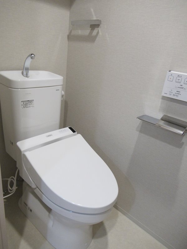 トイレ　※参考写真