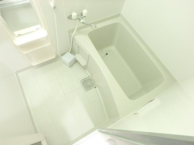 バス・シャワールーム　浴室