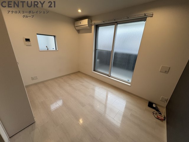 居室・リビング　南向きで明るいお部屋です♪