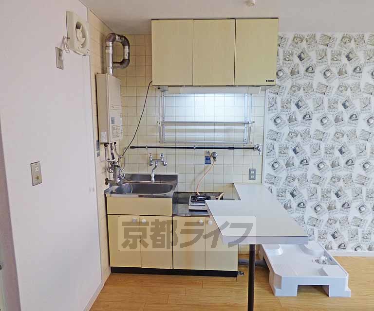 キッチン　キッチンです。