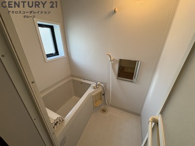 バス・シャワールーム　シンプルで機能的なユニットバスです！