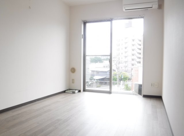 居室・リビング　他のお部屋の参考写真となります。