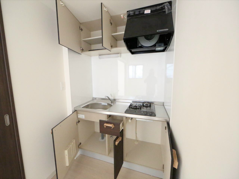 キッチン　システムキッチン（ガス2口コンロ付）