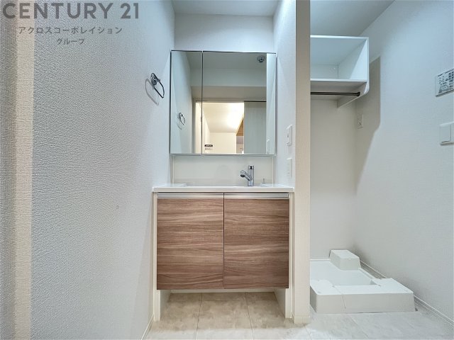 洗面設備　洗面化粧台付き☆