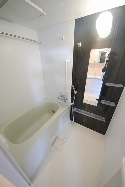 バス・シャワールーム　写真は５１０号室